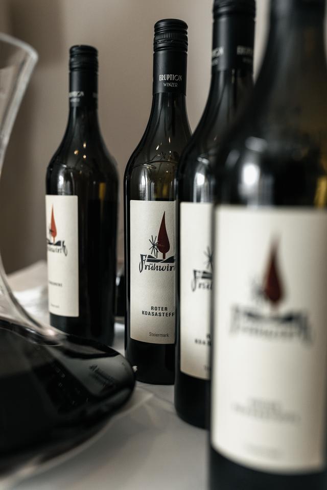 Weinverkostung mit Weingut Frühwirth aus Klöch im Zuge des Galadinners im Vulkanlandhotel Legenstein